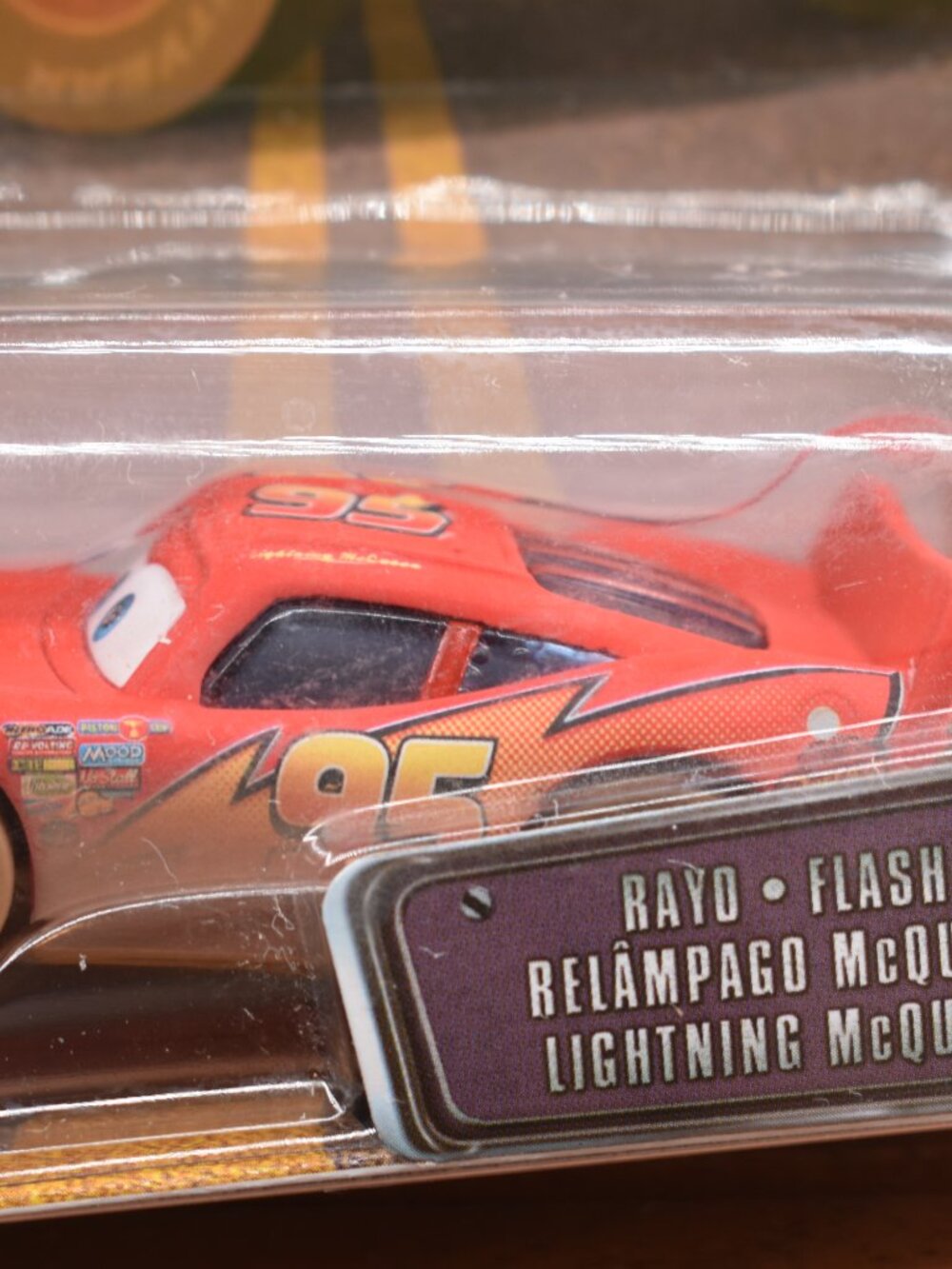Disney Pixar THE WORLD OF CARS 2007 Series 03 Dirt Track McQueen Rayo Flash - Picture 6 of 7